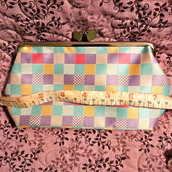 Mini Pouch Kiss Lock Japan 4"×8" - Picture 9 of 13